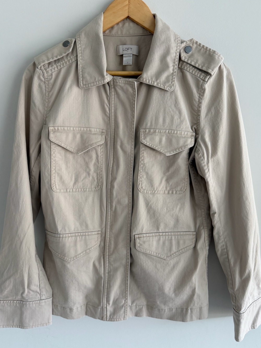 Ann Taylor LOFT Womens Small Beige Utility Field Jacket Four Pocket S